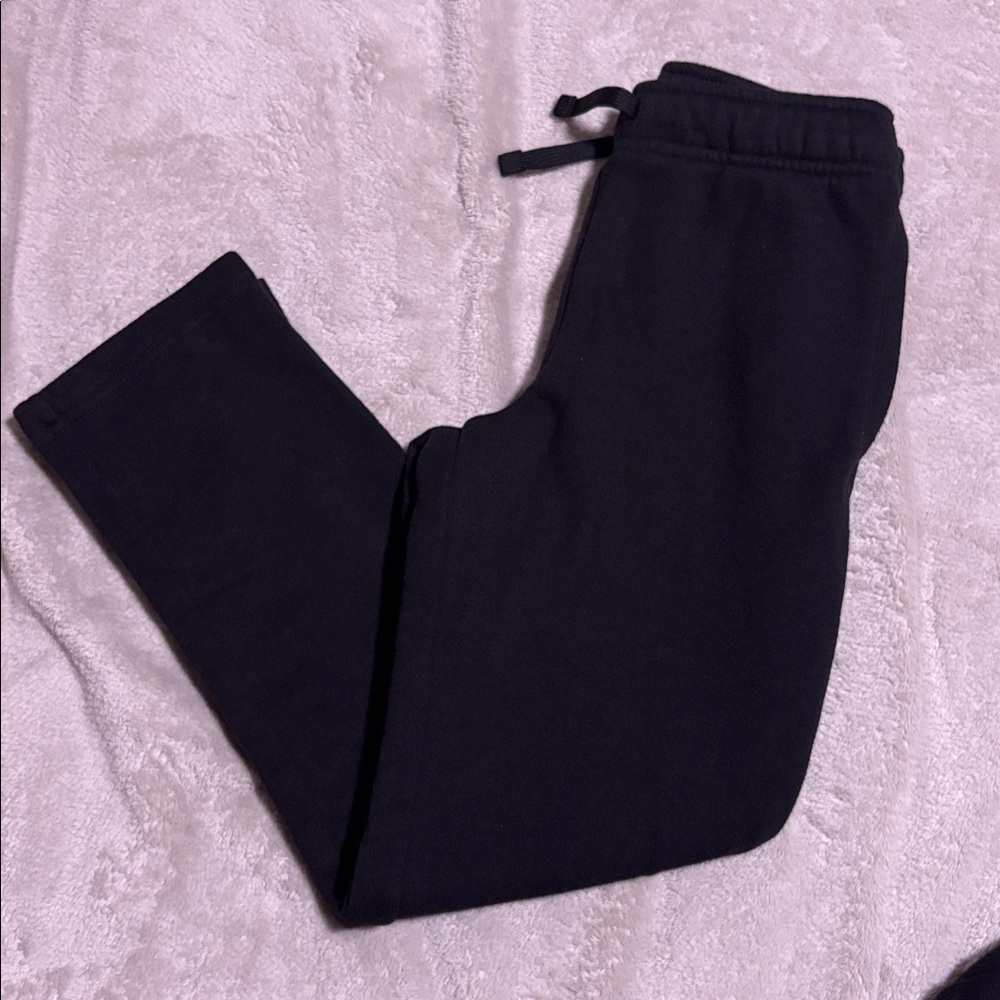 Tek Gear Kids..Ultra soft Black Fleece Pants…Sz Small… Gently Worn
